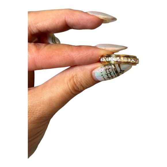 Gold Fidget Spinner Ring with Crystals - Size 6 - Picture 9 of 11